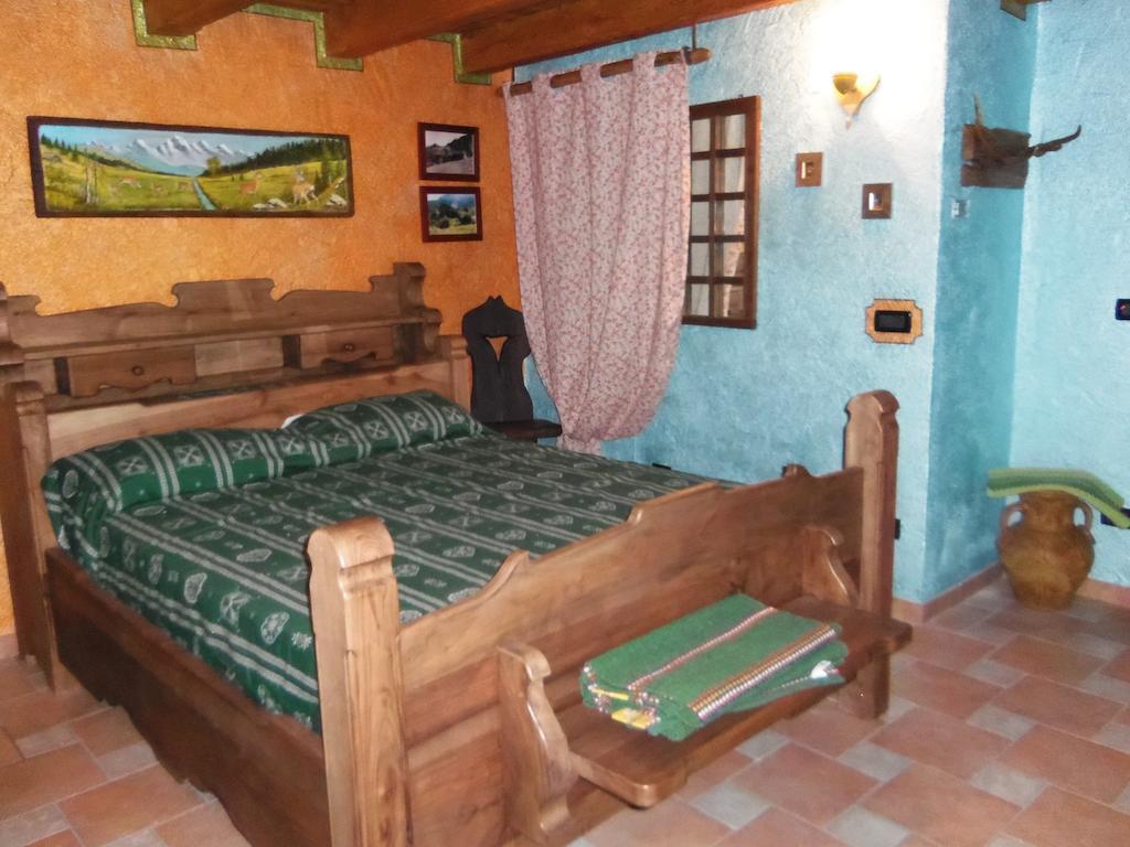 Affittacamere Saint Salod Charvensod Quarto foto